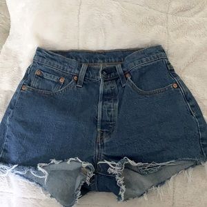 Levi’s shorts